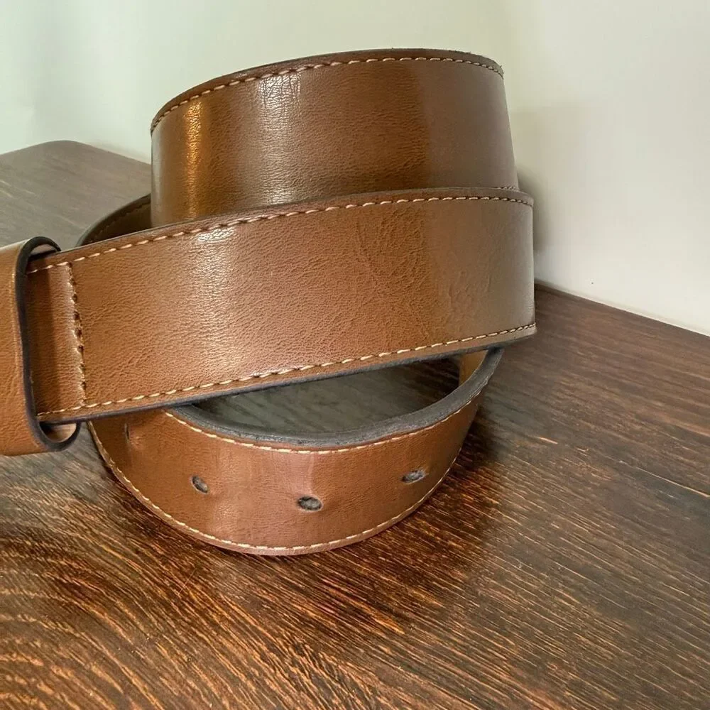 Old Navy Men’s  brown silver Belt small 29-35” 1.5”
